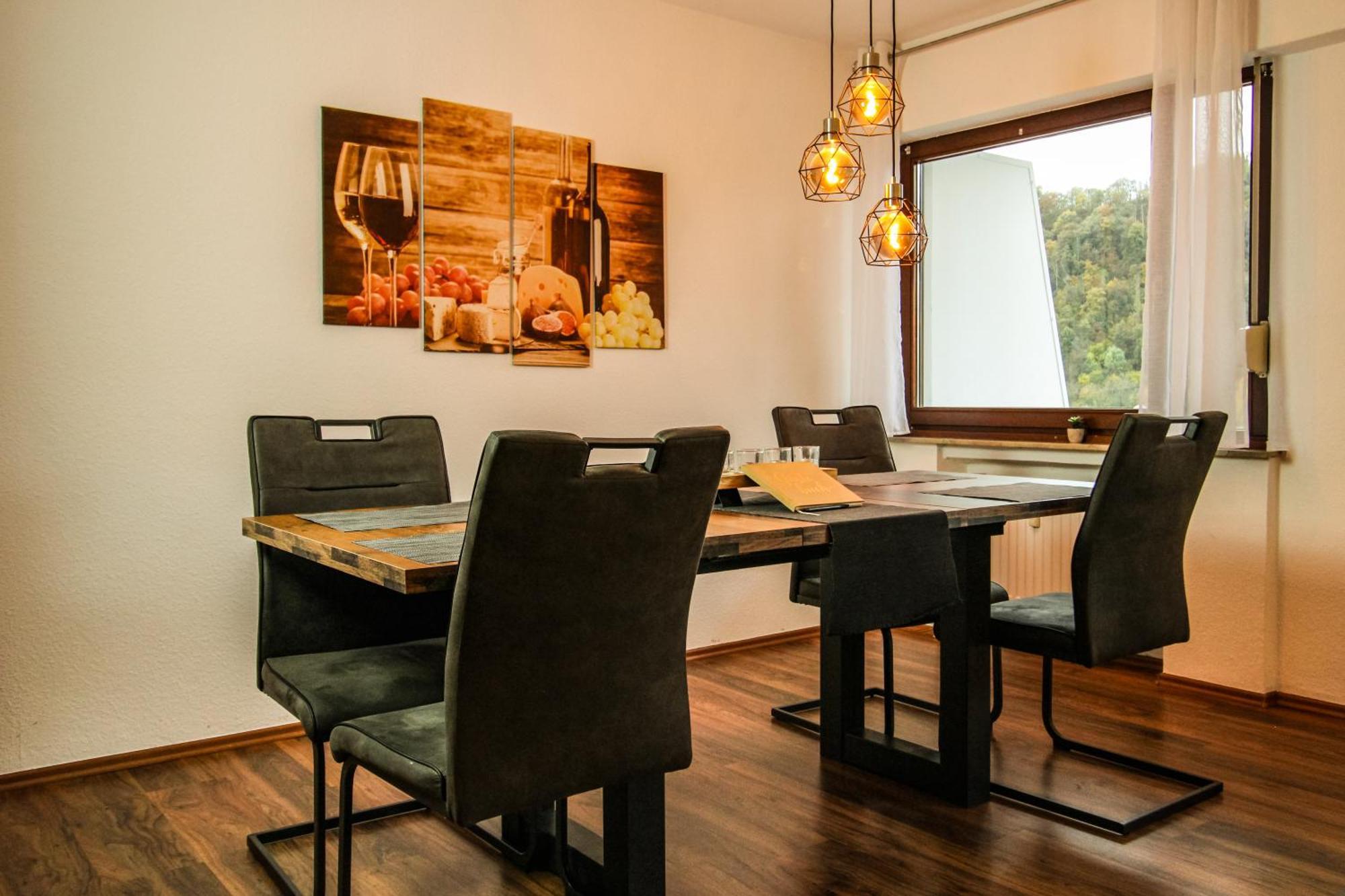 Moderne Fewo Sky Netflix Terrasse Burgblick Boxspringbett Waschtrockner Bullay Exteriér fotografie