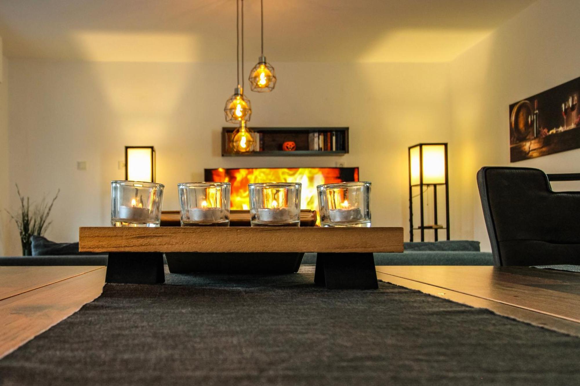 Moderne Fewo Sky Netflix Terrasse Burgblick Boxspringbett Waschtrockner Bullay Exteriér fotografie